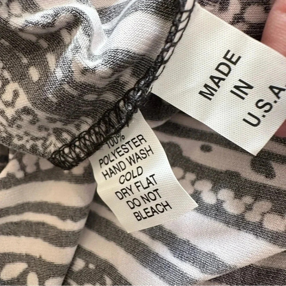 Cloth & Needle Creation by Lynda 8 white/black tribal print western style skirt - Picture 7 of 7